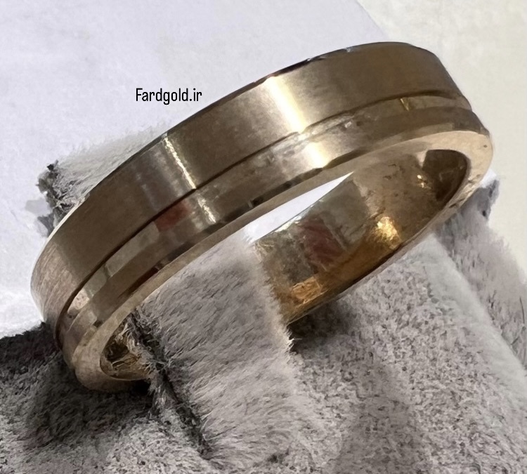  حلقه رینگی تخت خط دار رنگ سفید شامپاینی مات سایز 68 کد X21 60714 