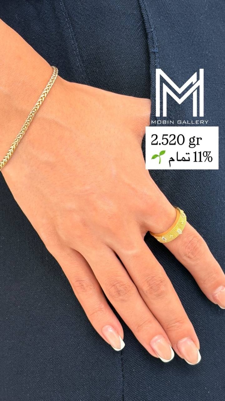 انگشتر مینیمال با نگین های ظریف ۲.۵۲۰ گرم کم اجرت بدون سود و مالیات