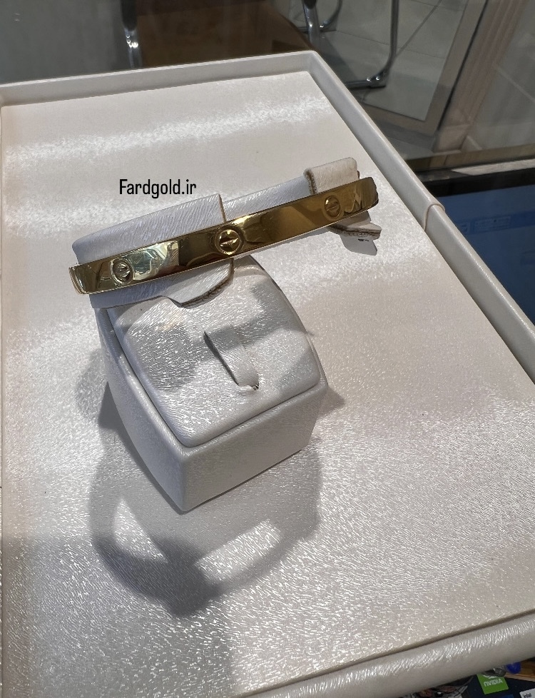  دستبند طلا کارتیه مدل لاو طلای 18 عیار کد X60522 